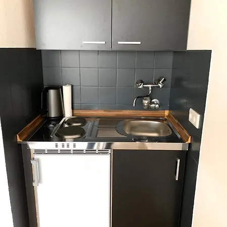 Renoviert, Modern Und Ruhig 아파트